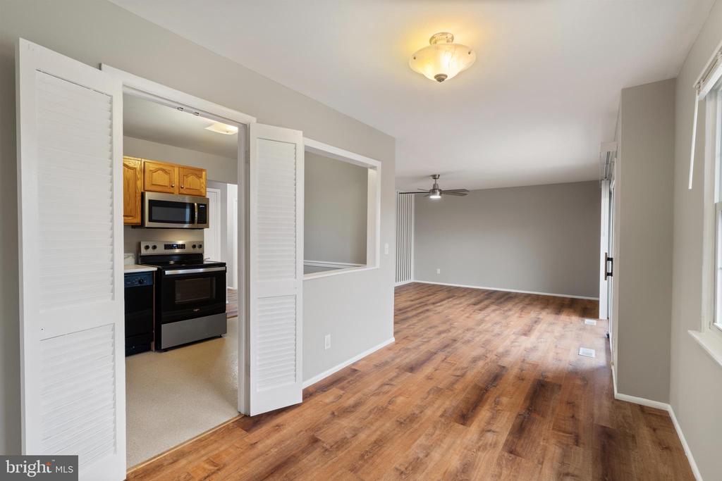 240 CROCKER DRIVE F 240-F