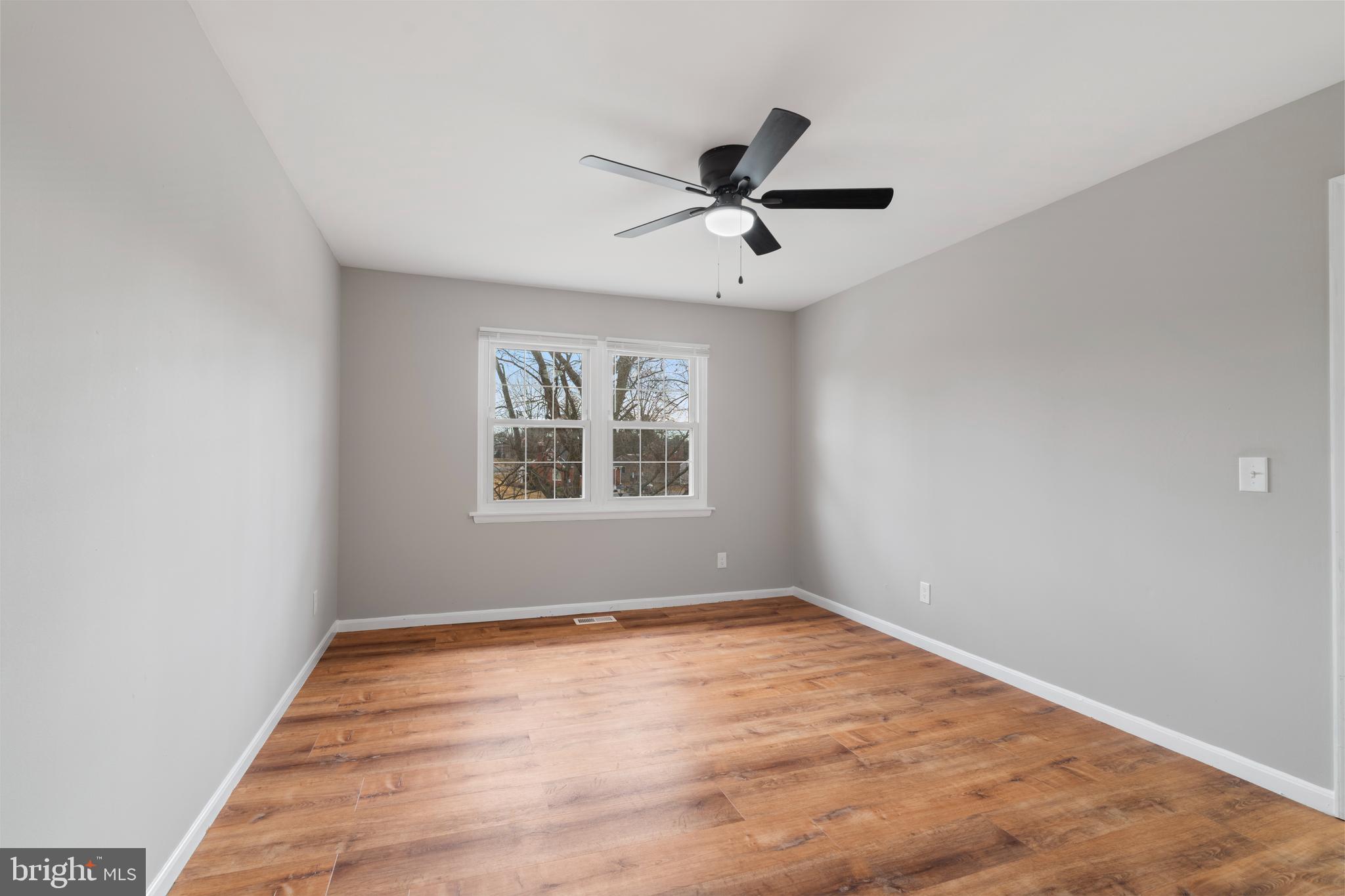 240 CROCKER DRIVE F 240-F