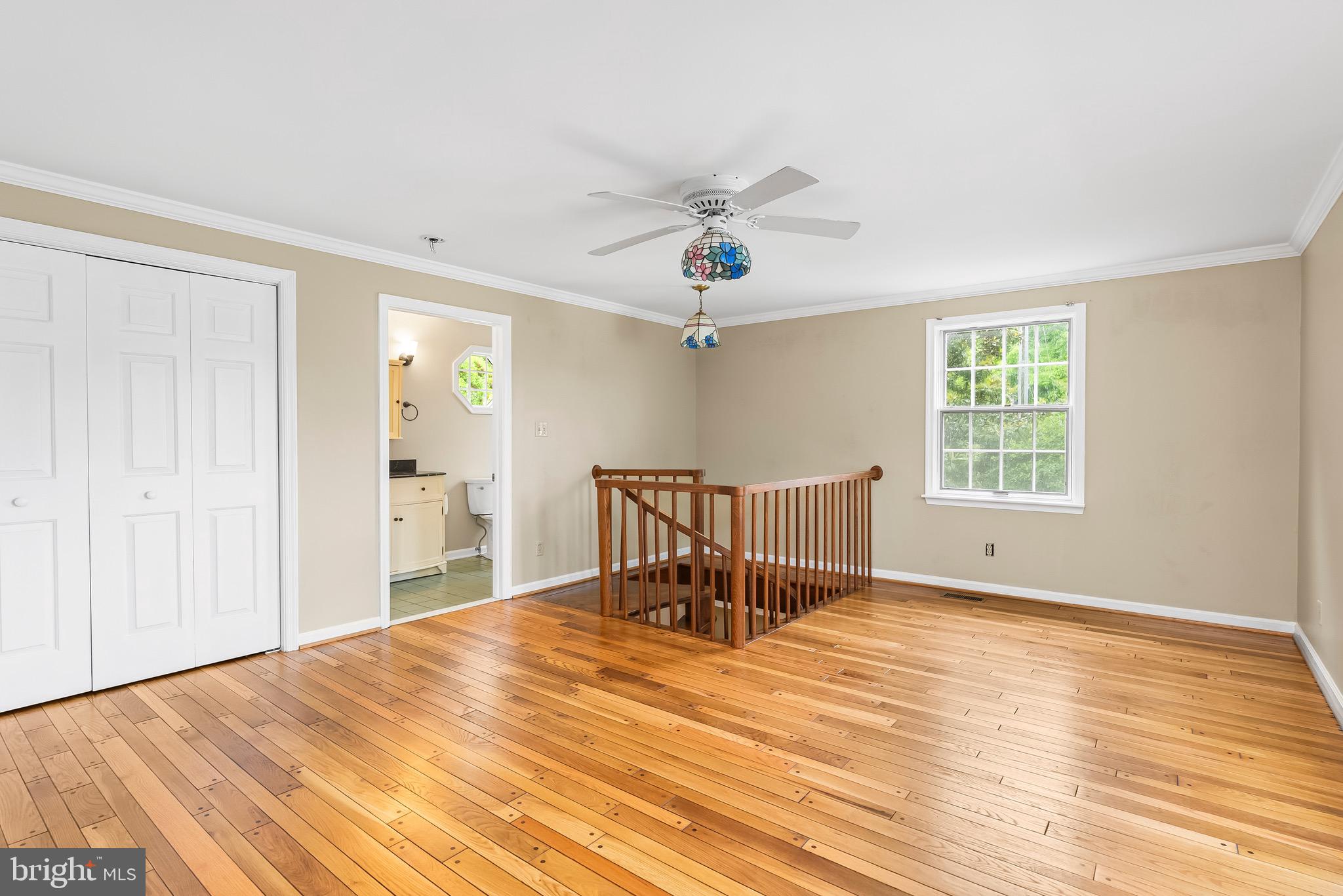607 E WHEEL ROAD