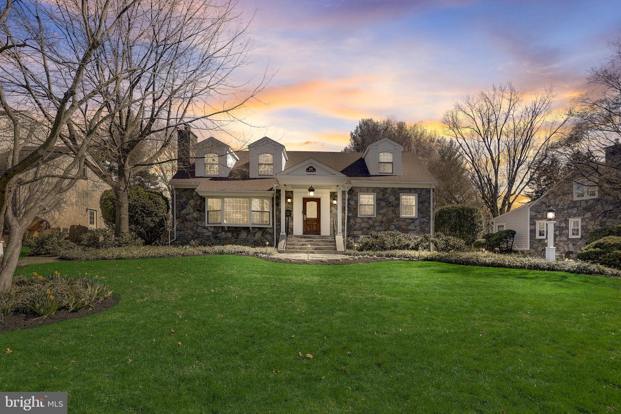 628 Paddock Rd