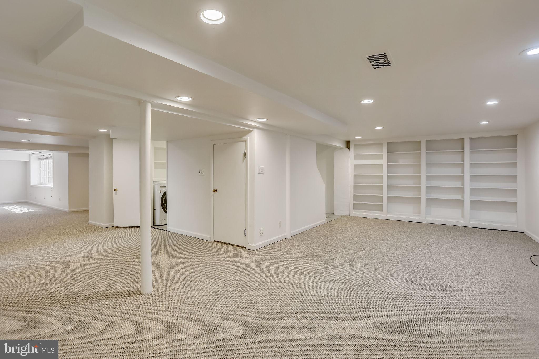 628 Paddock Rd