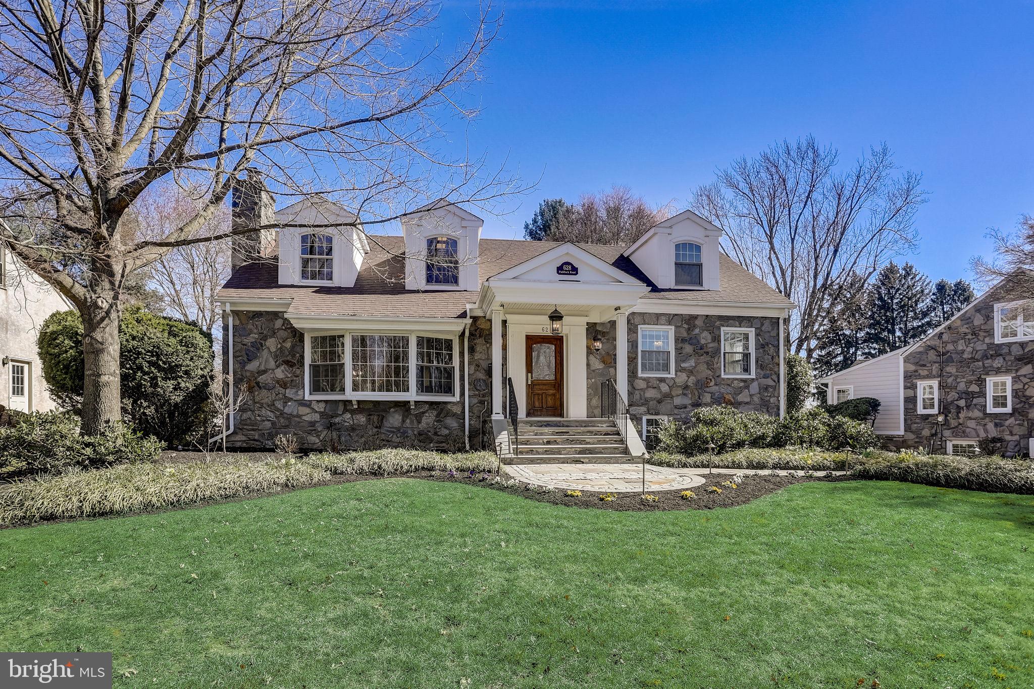 628 Paddock Rd