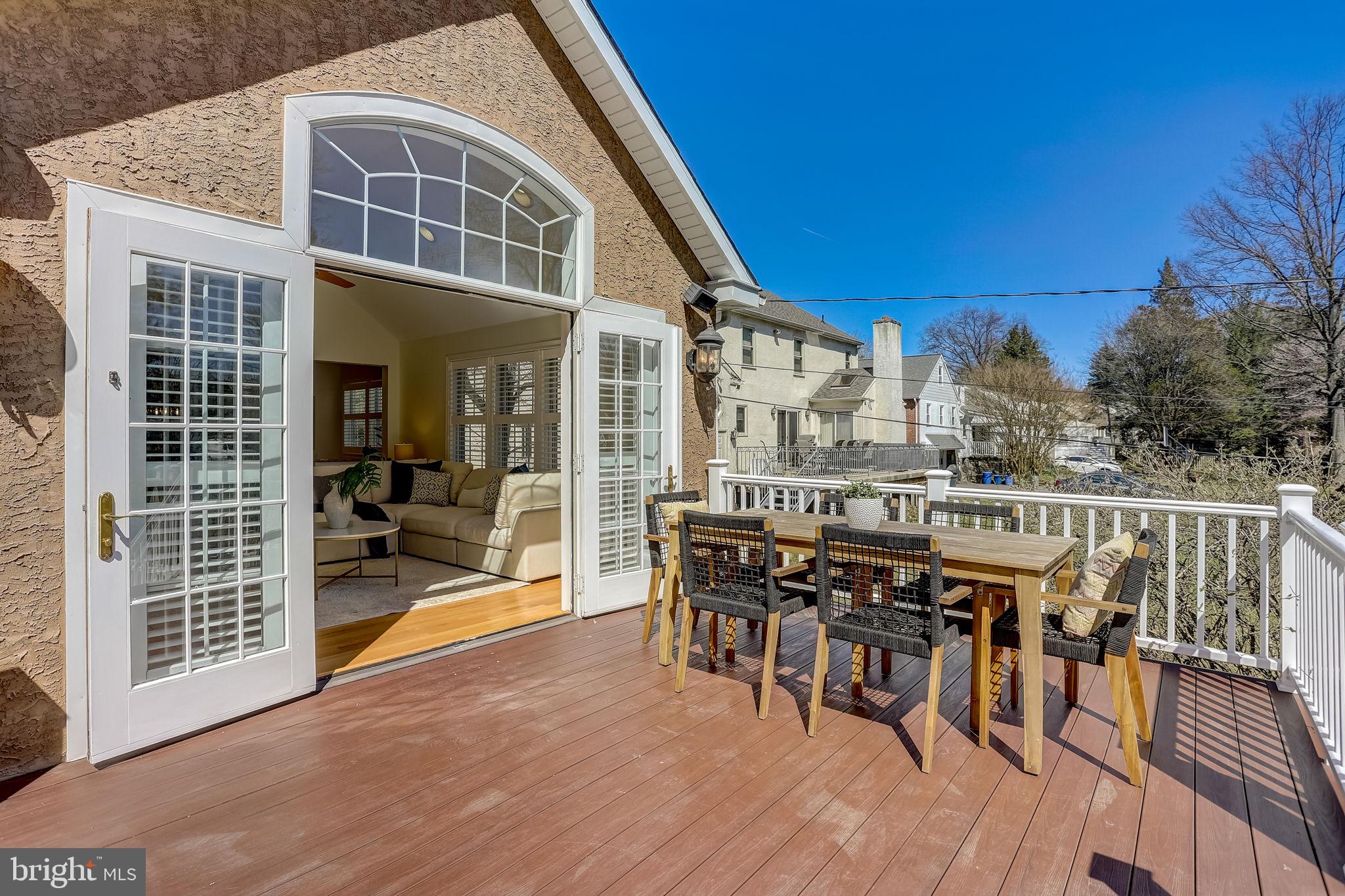 628 Paddock Rd