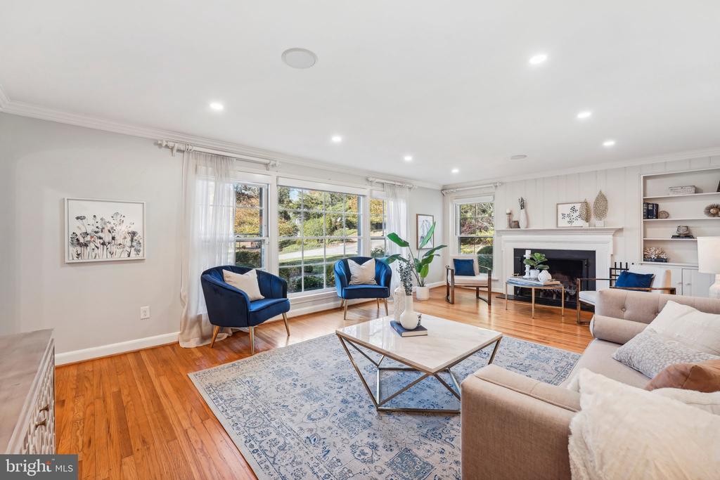 709 Eagle Rd