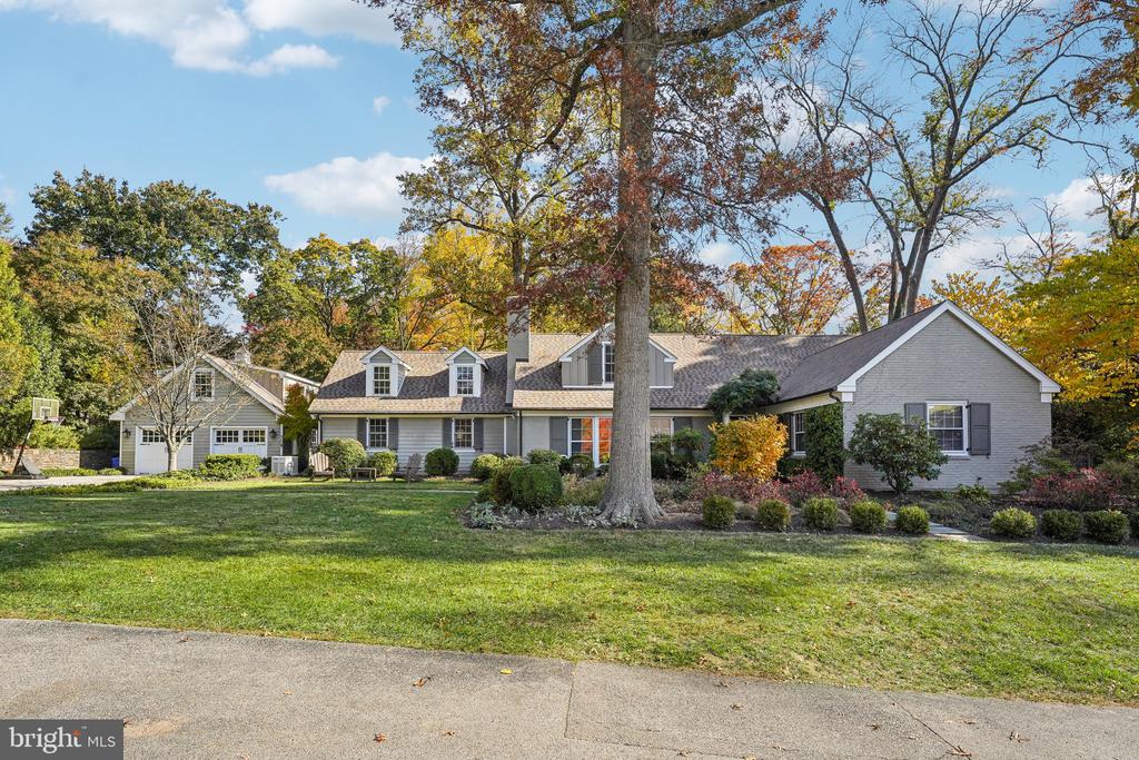 709 Eagle Rd