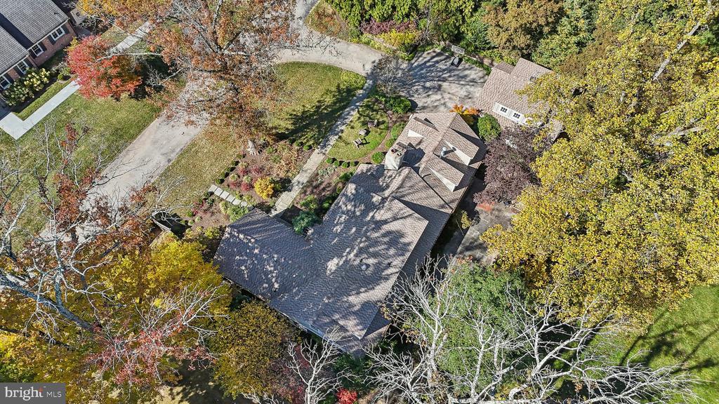 709 Eagle Rd