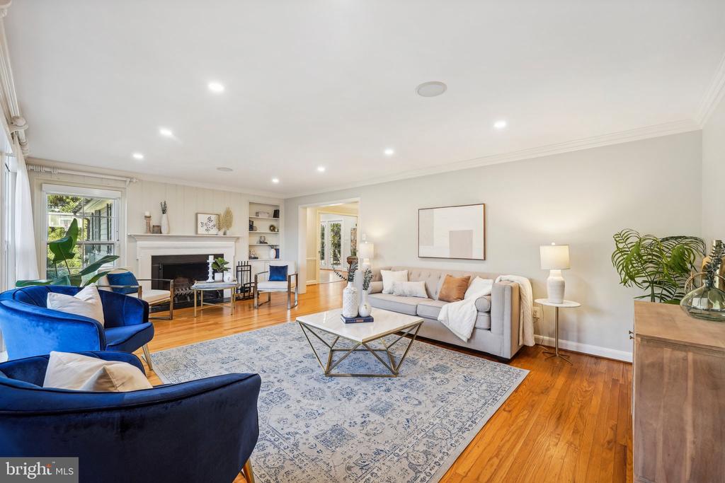 709 Eagle Rd