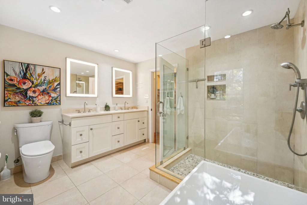 709 Eagle Rd
