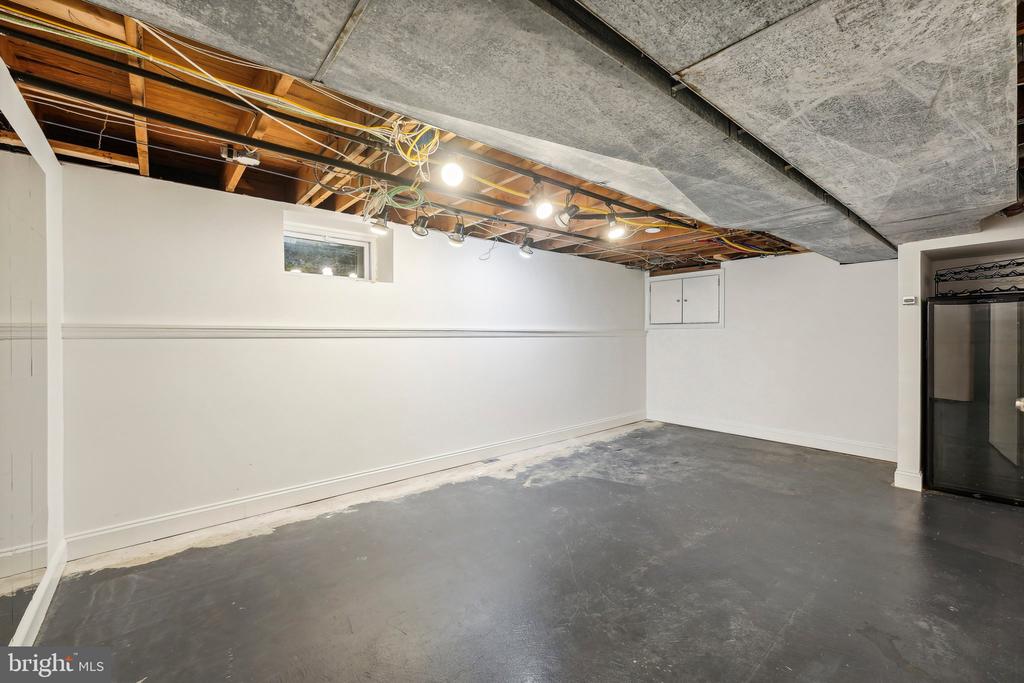 709 Eagle Rd