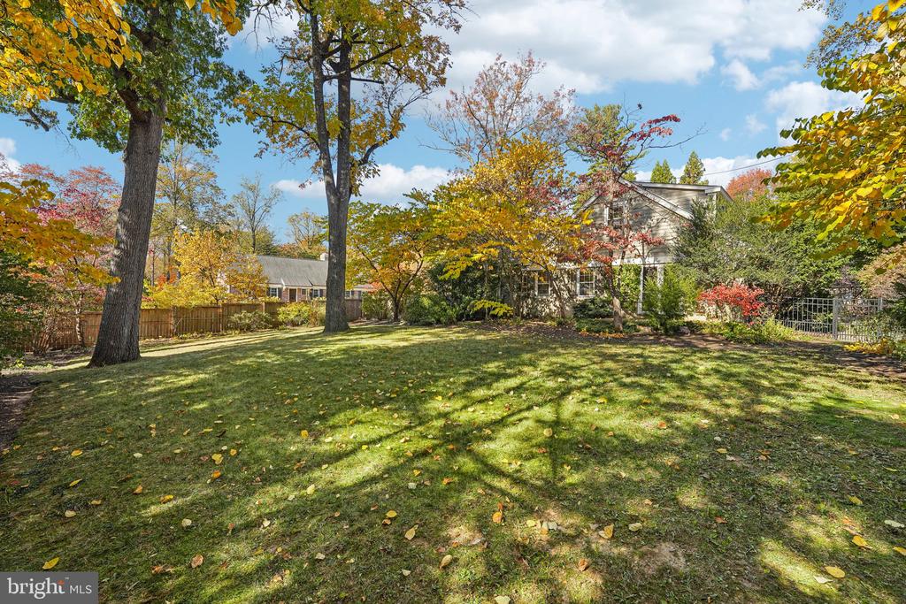 709 Eagle Rd