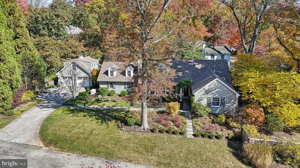 709 Eagle Rd