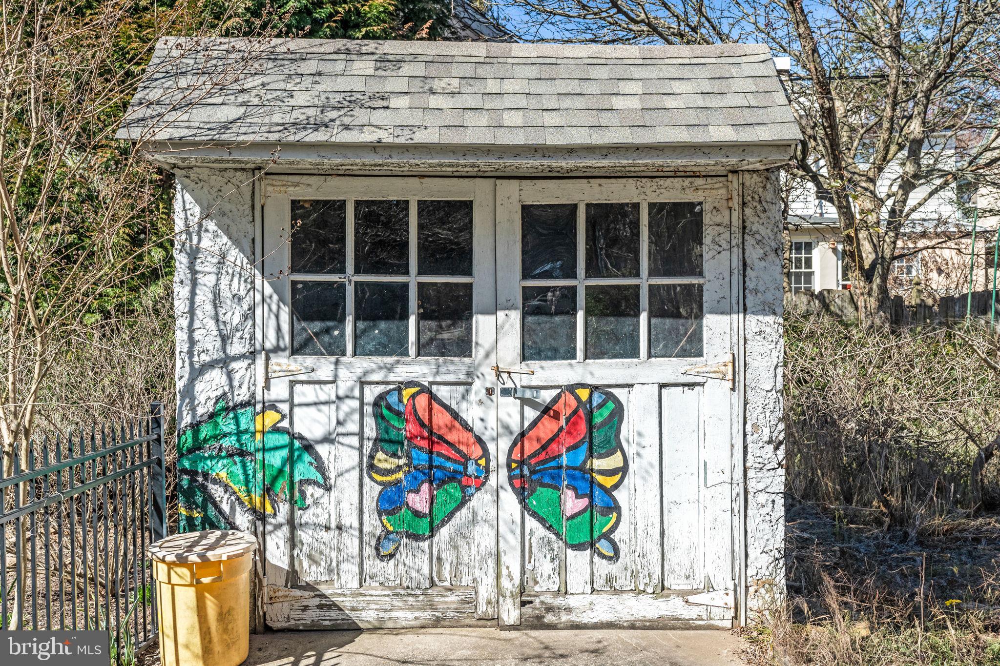127 Merion Ave