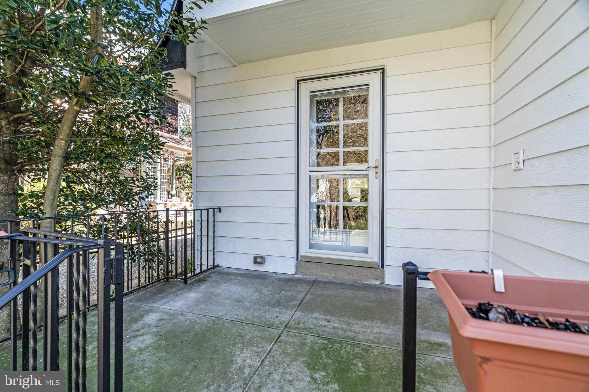 127 Merion Ave