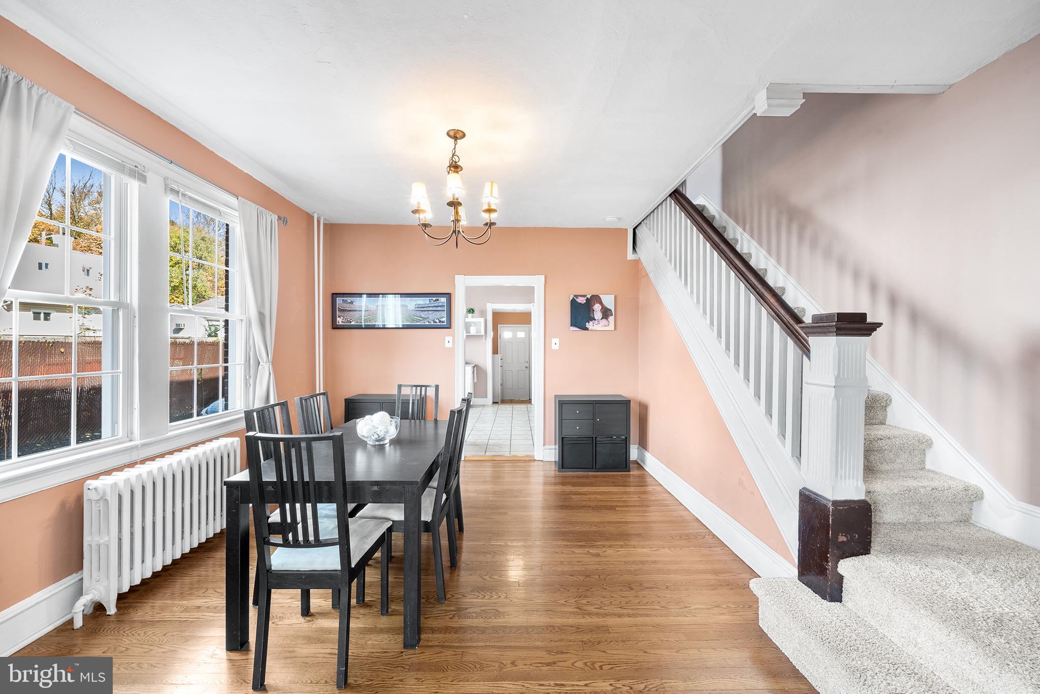 2645 Mount Carmel Ave