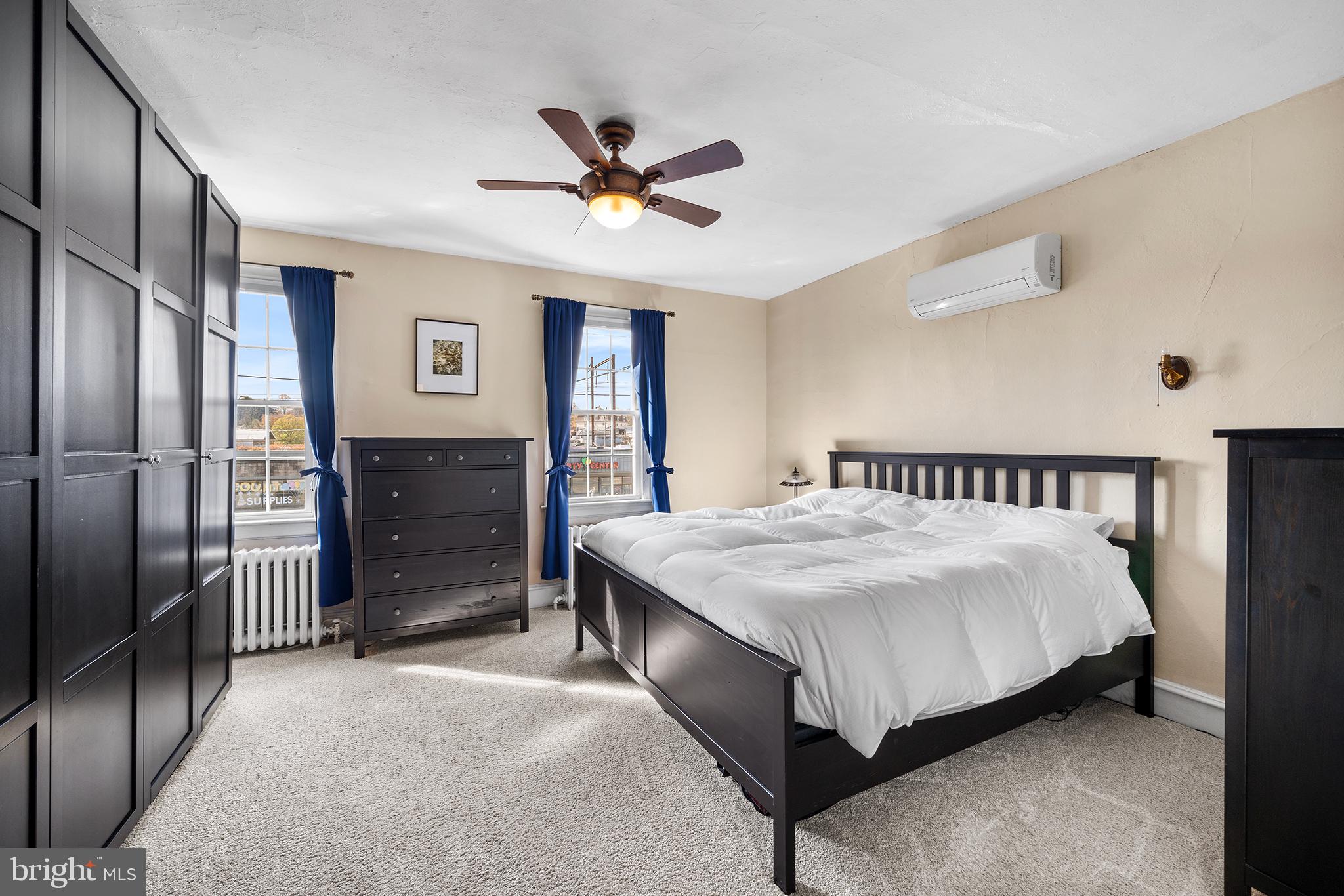 2645 Mount Carmel Ave