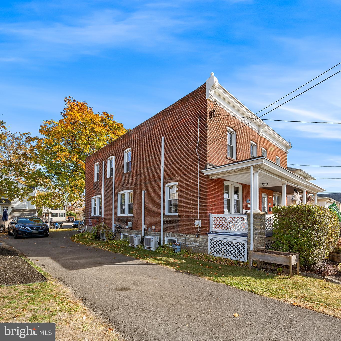 2645 Mount Carmel Ave