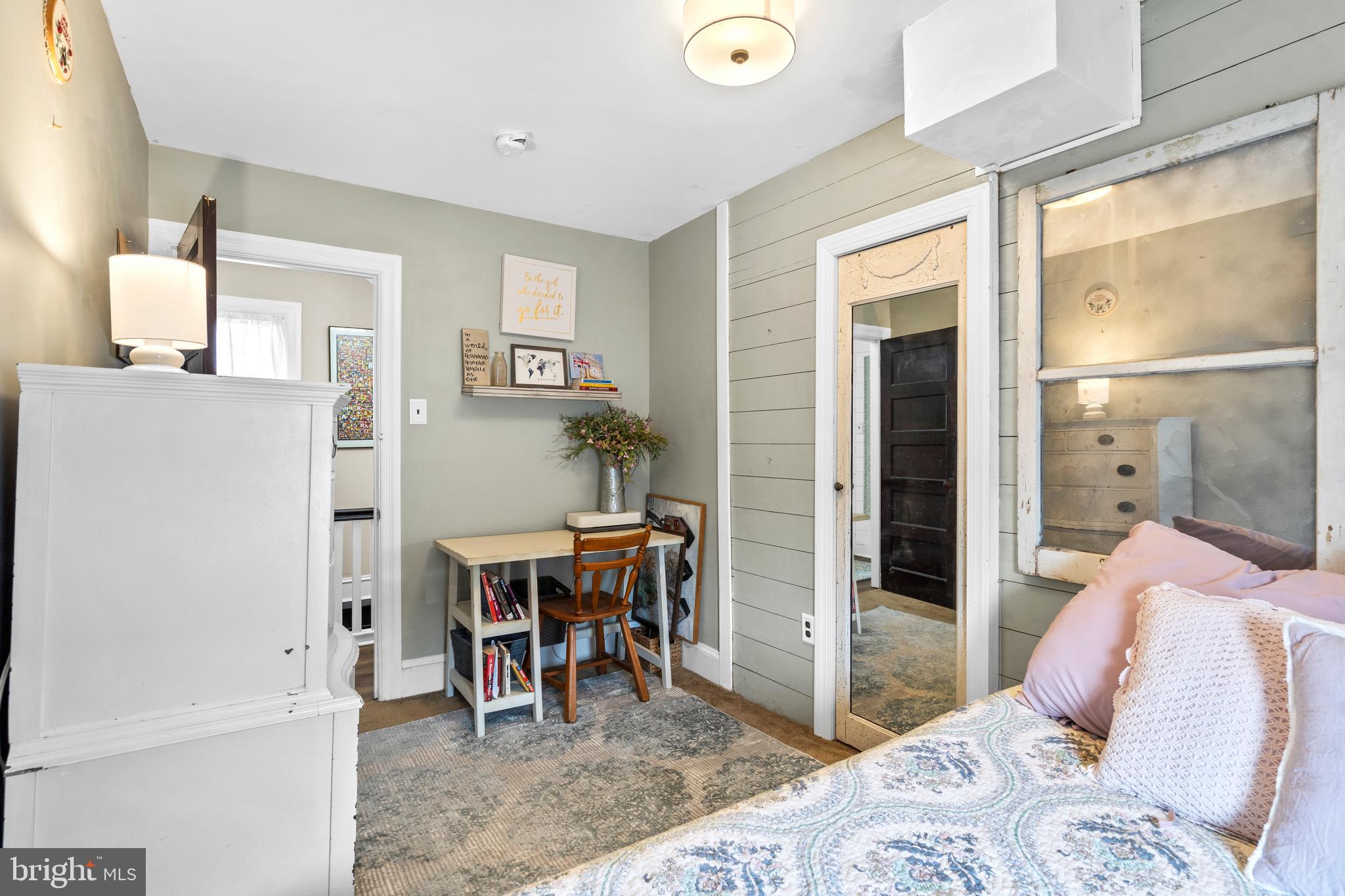 86 GREENFIELD AVENUE
