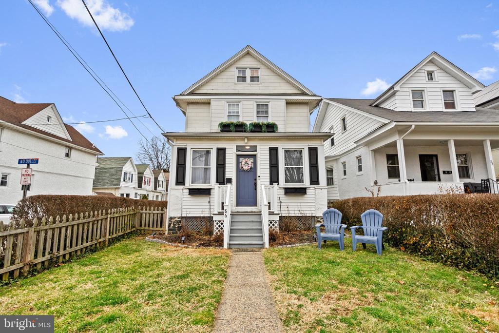 86 GREENFIELD AVENUE