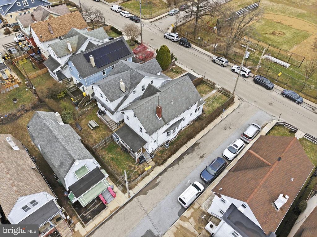 86 GREENFIELD AVENUE