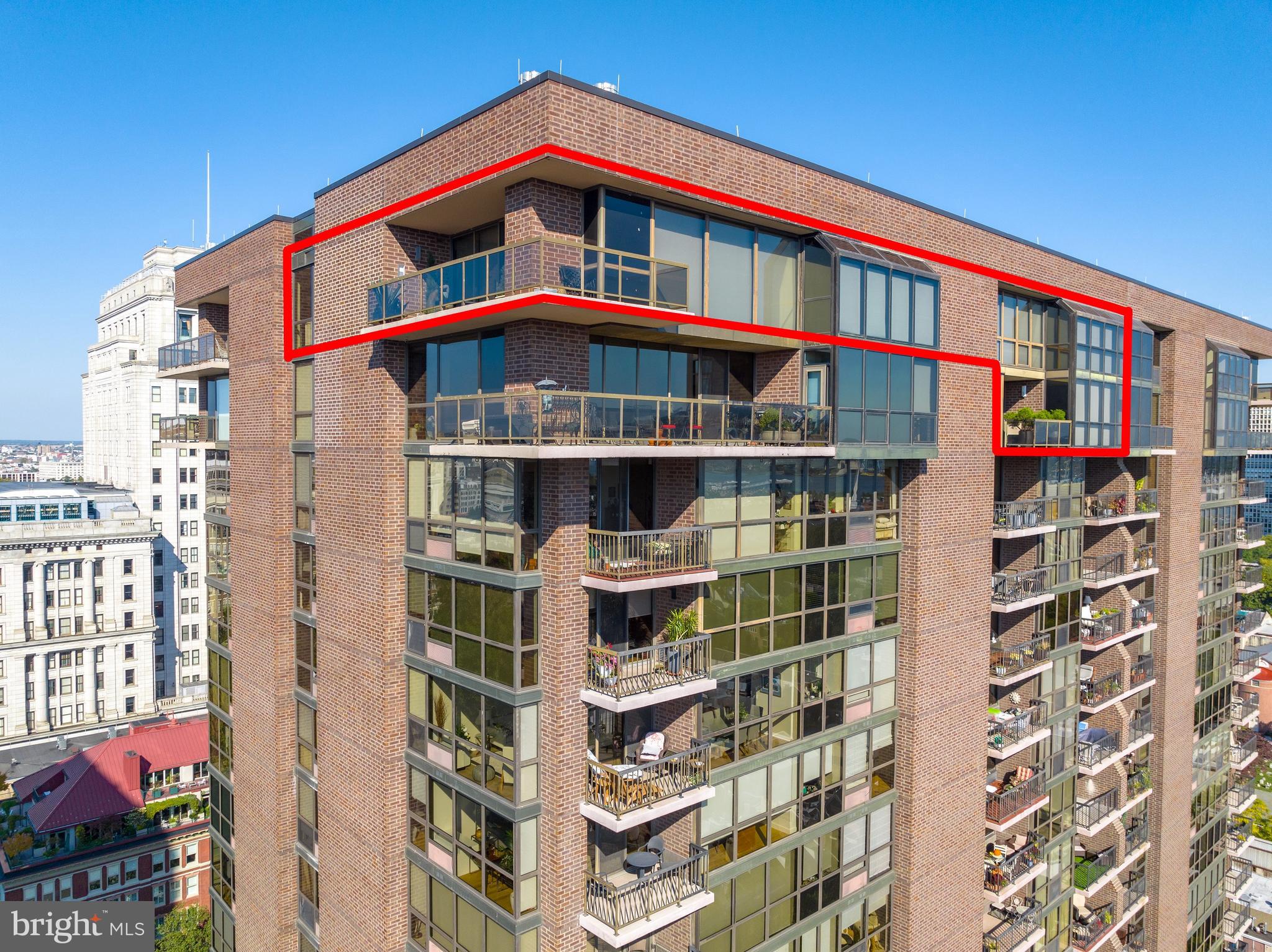 241 S 6th St #Ph2505/2406