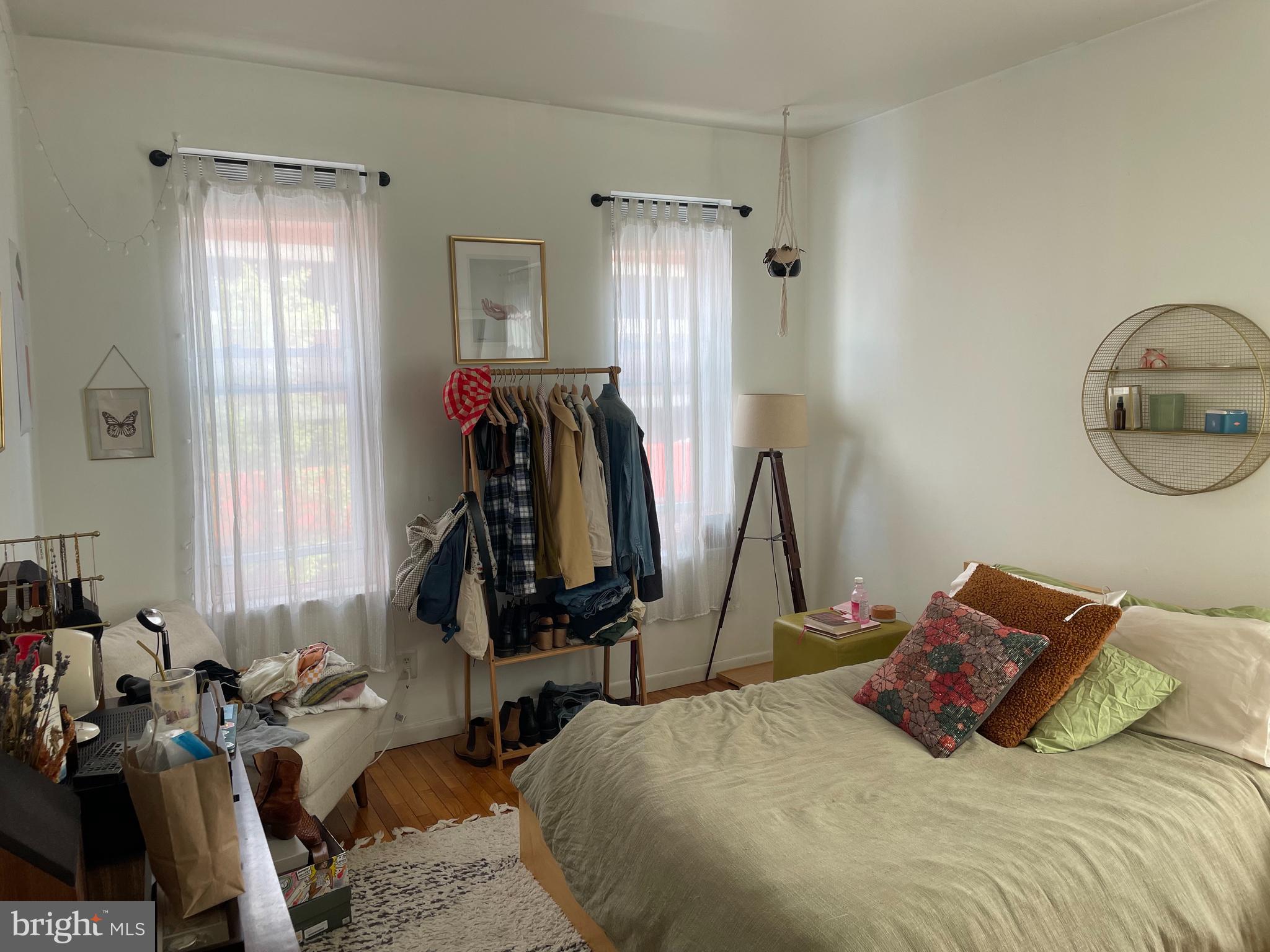 1042 South St #3