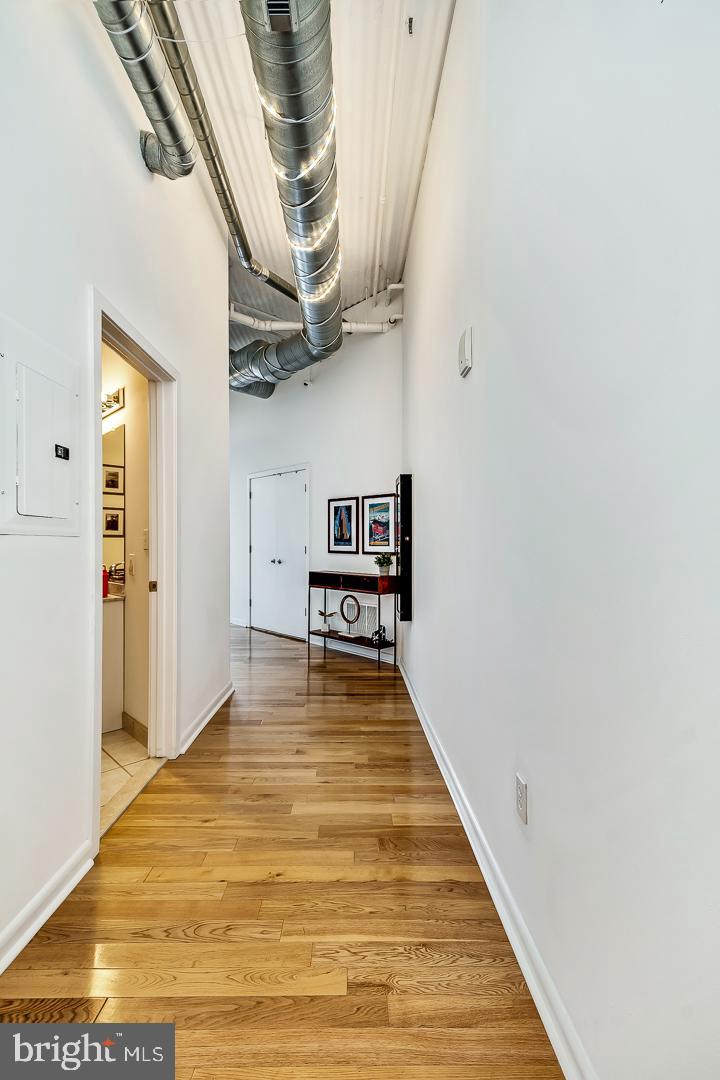 2200-28 Arch St #605