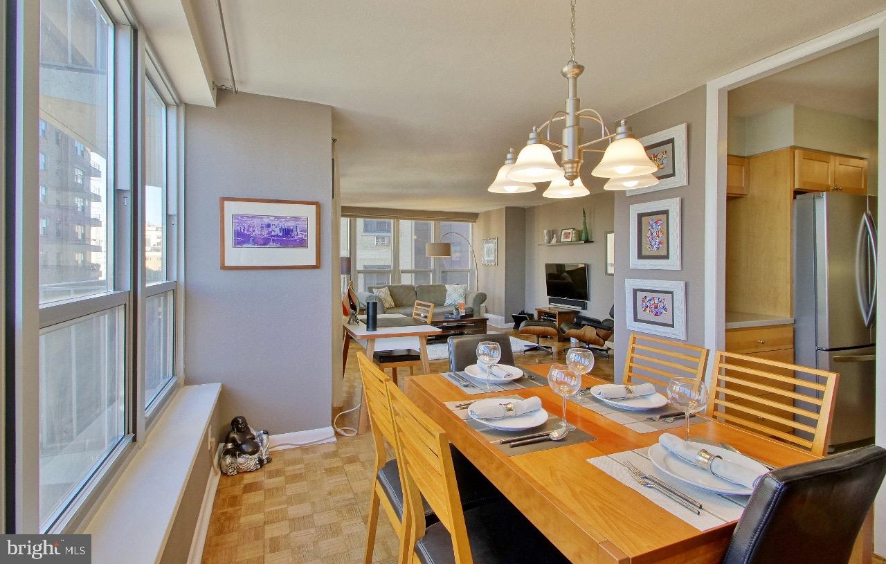 224-30 W Rittenhouse Sq #2016