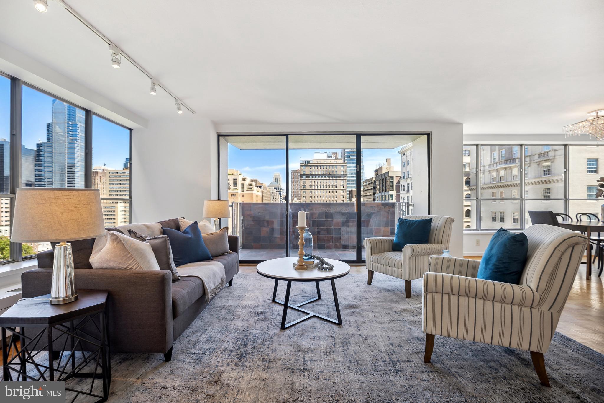 224-30 W Rittenhouse Sq #1805