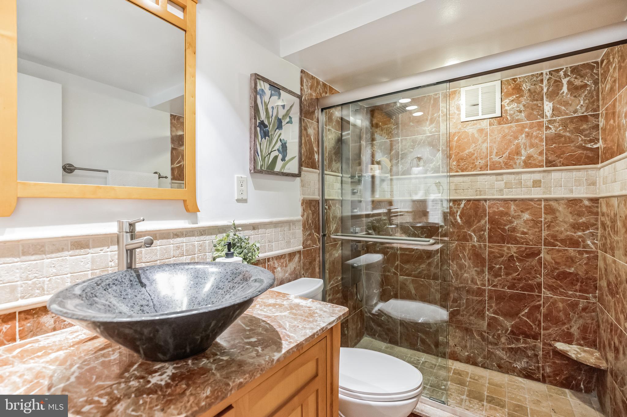 224-30 W Rittenhouse Sq #1805