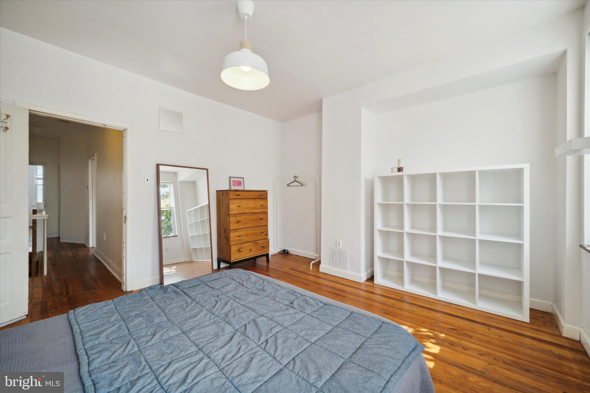 2650 Sepviva St