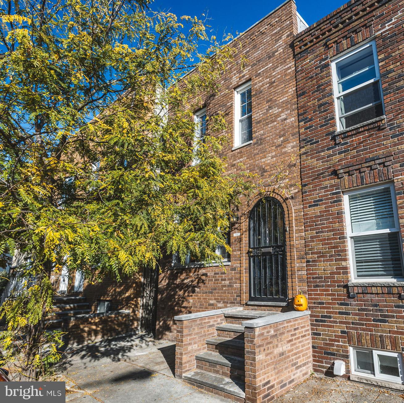 1011 McKean St