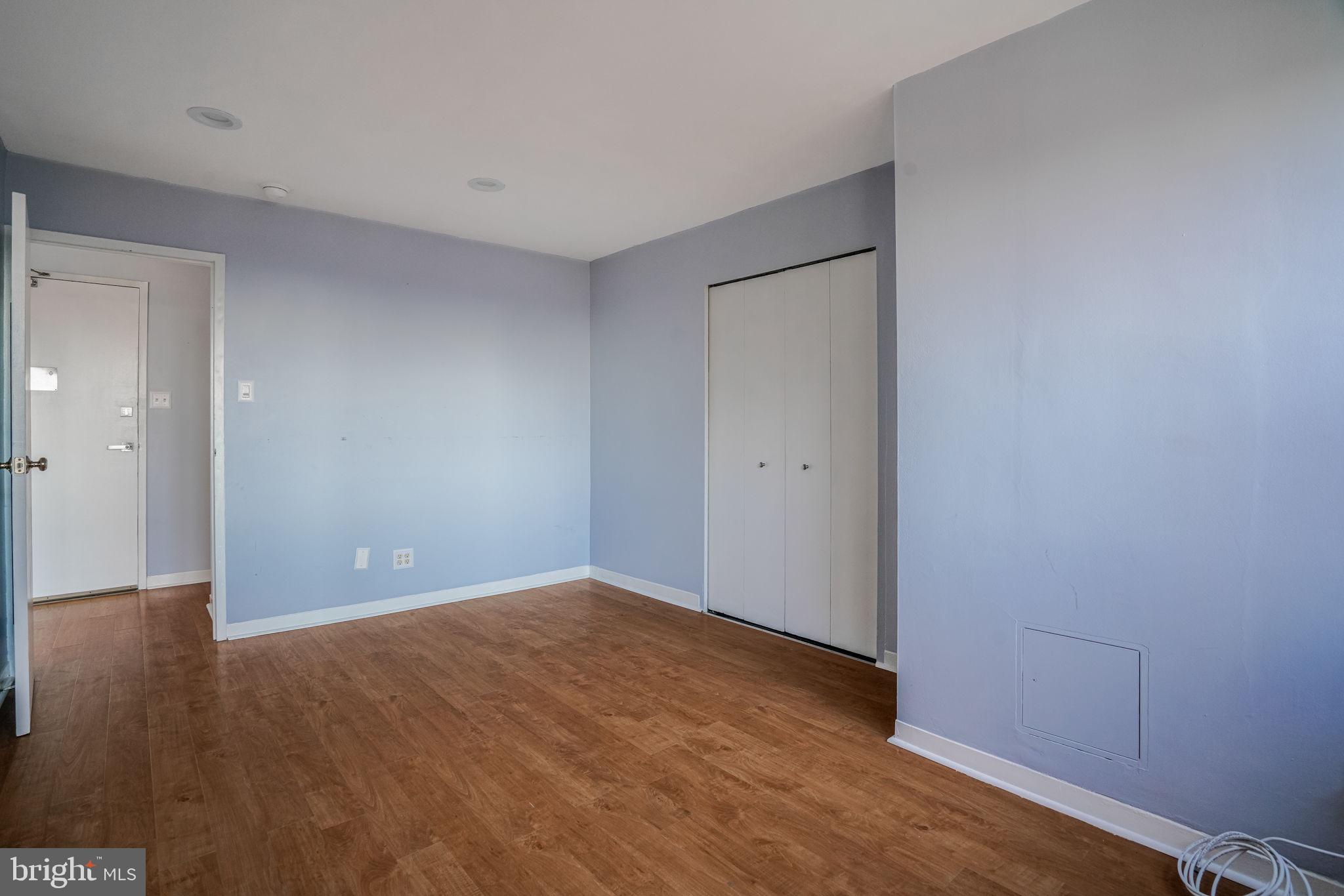 1806-18-18 Rittenhouse Sq #1406