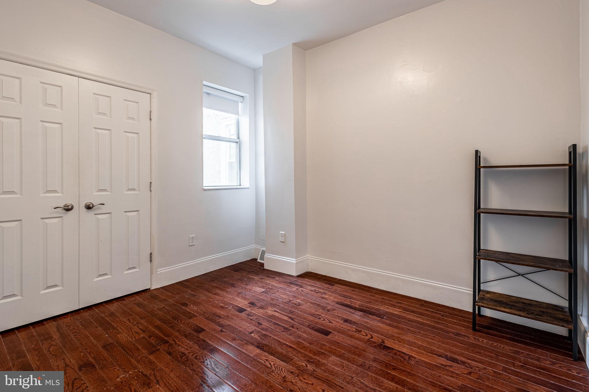 1230 S 47th St