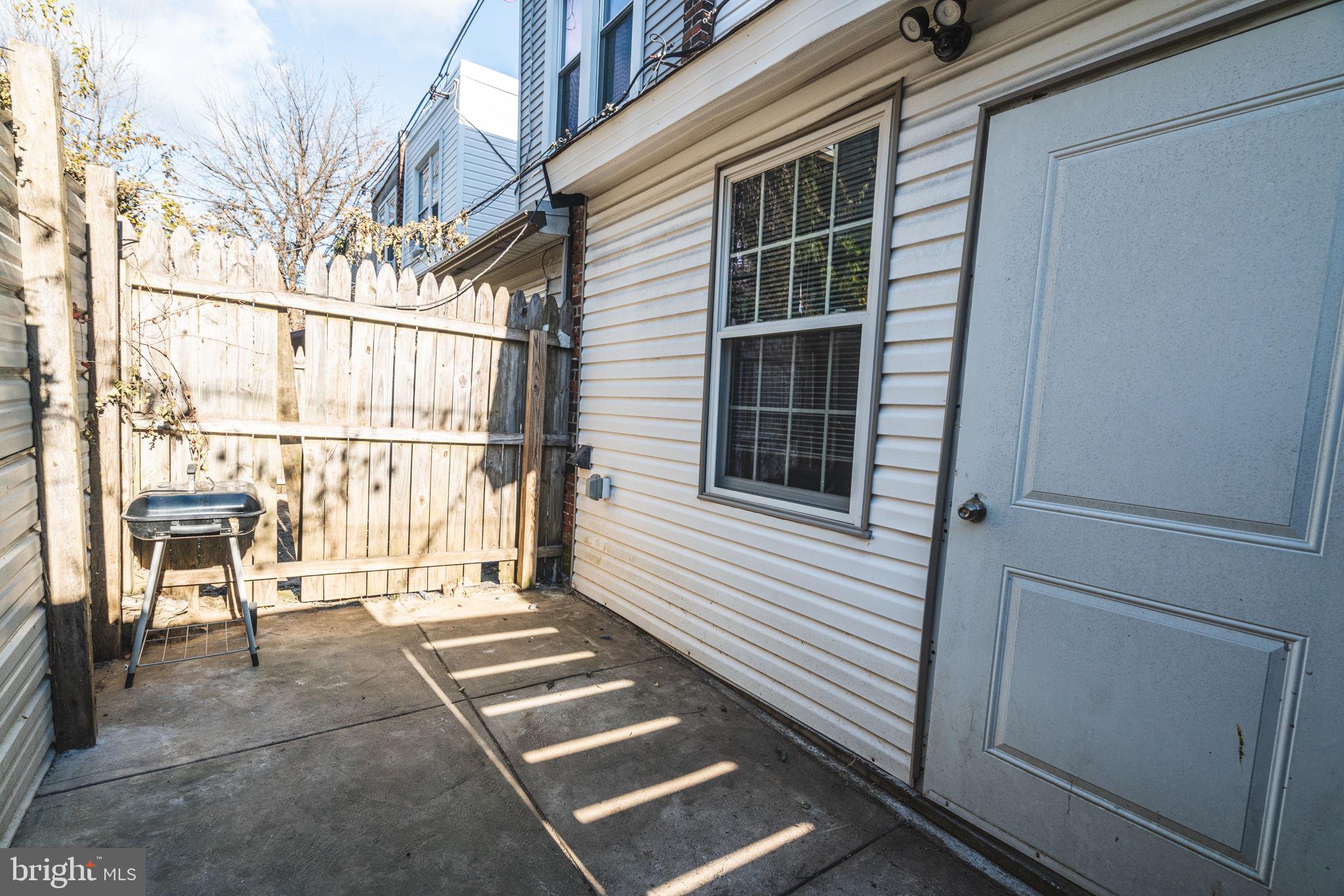 227 E Phil Ellena St