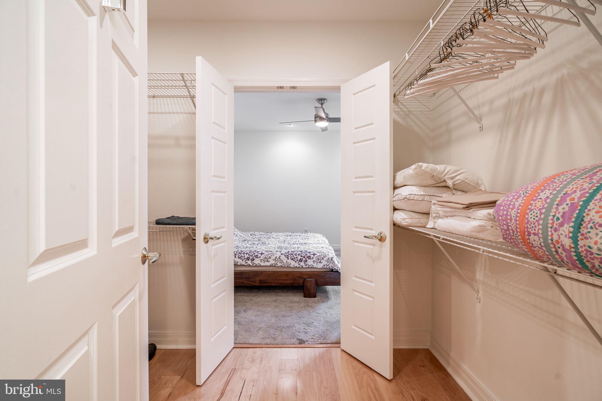 1600-18 Arch St #605