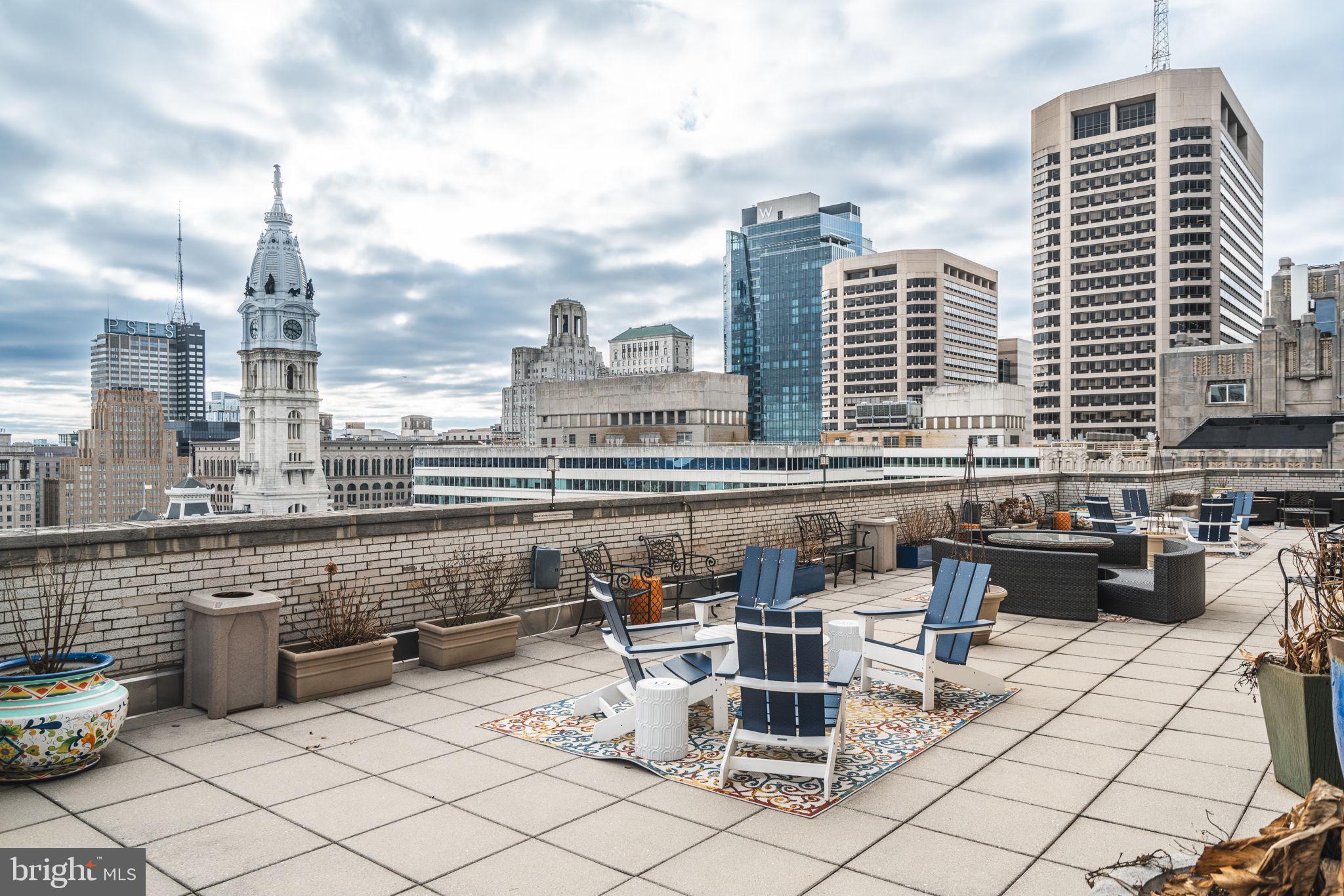 1600-18 Arch St #605