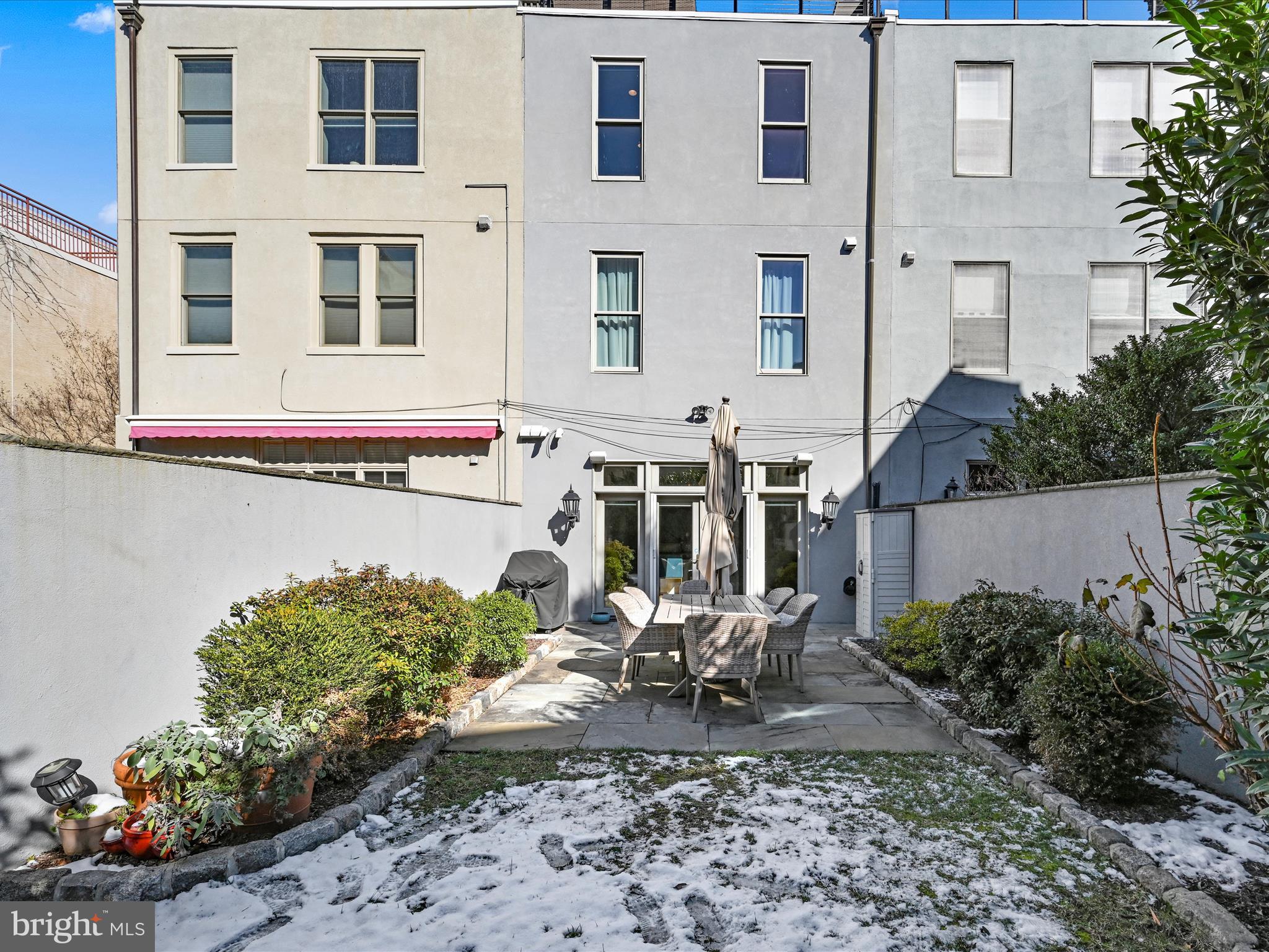 1614 North St
