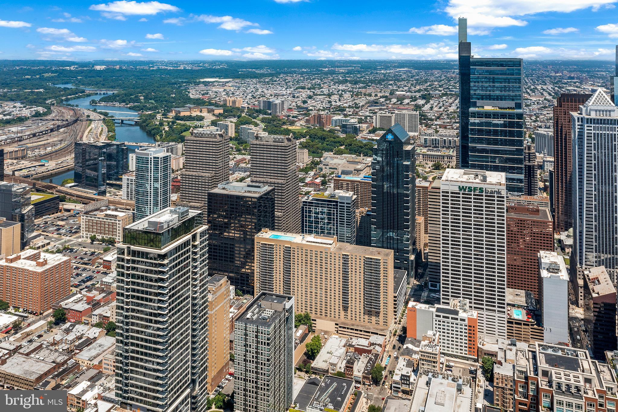 1919 Chestnut St #2624/23