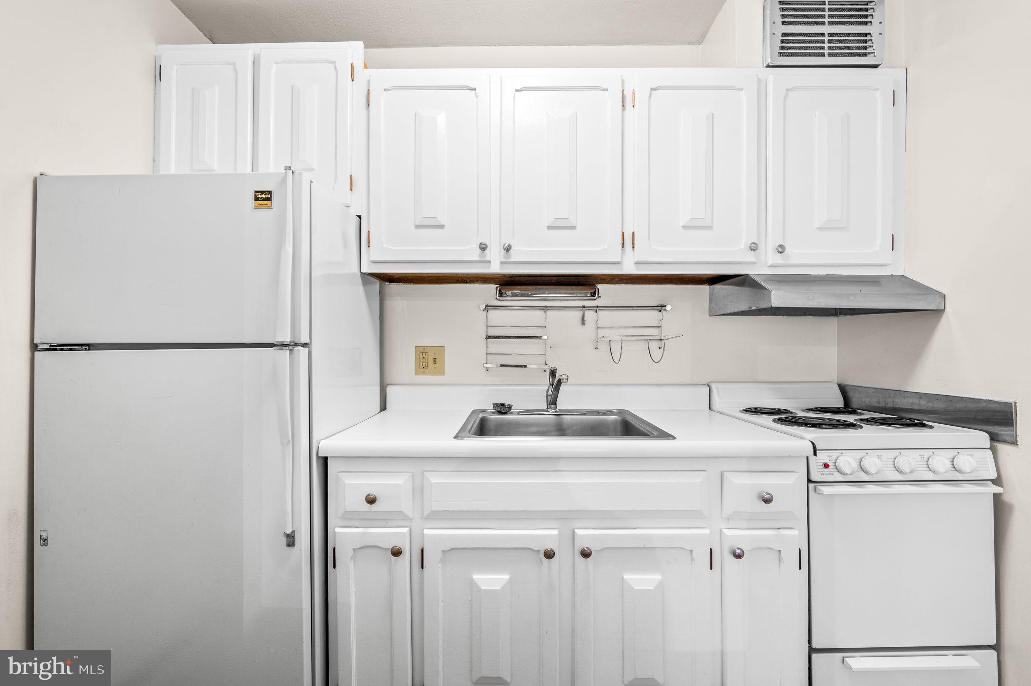 1901-45 John F Kennedy Blvd #1412