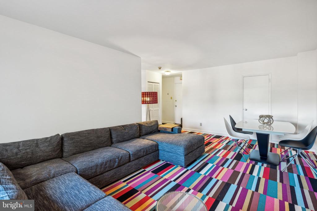 2601 Pennsylvania Ave #302