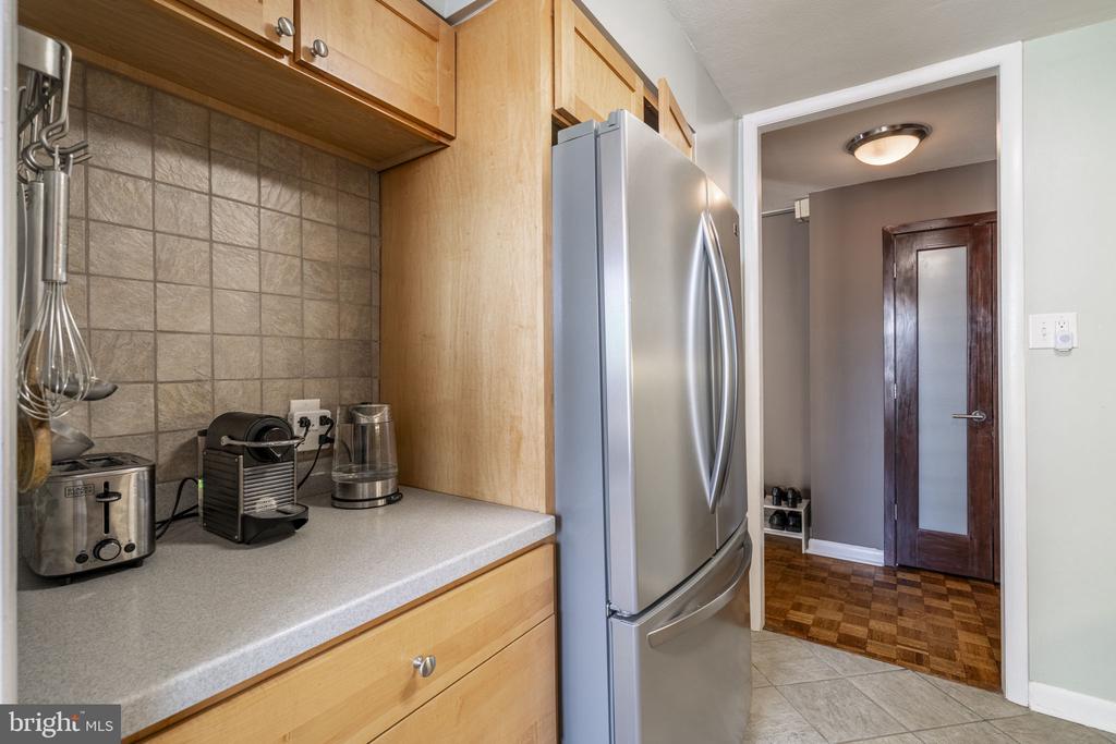 224-30 W RITTENHOUSE SQ #2016
