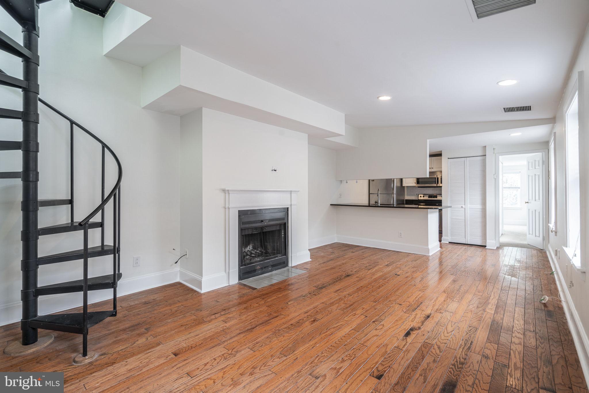 1709 Wallace St #5