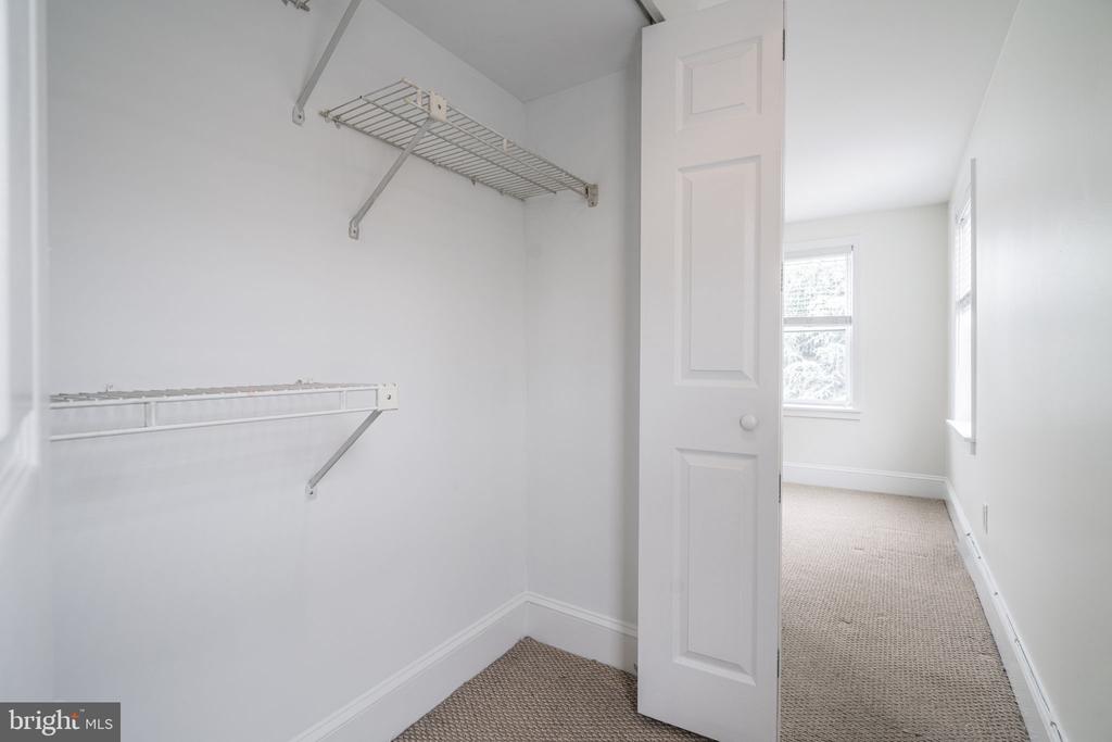 1709 Wallace St #5