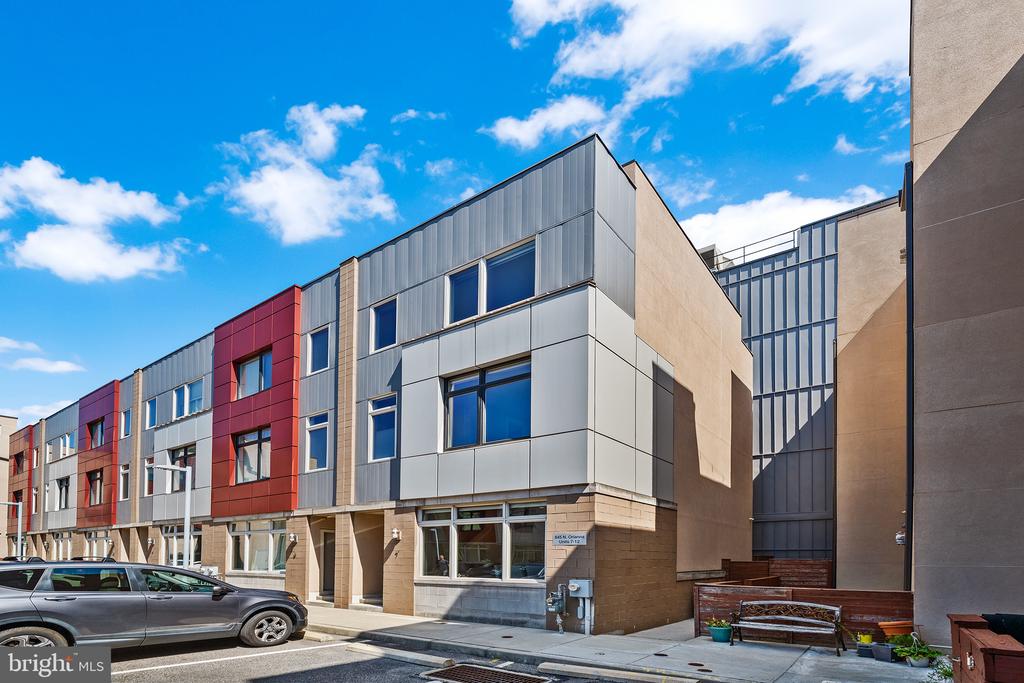 845 N Orianna St #7
