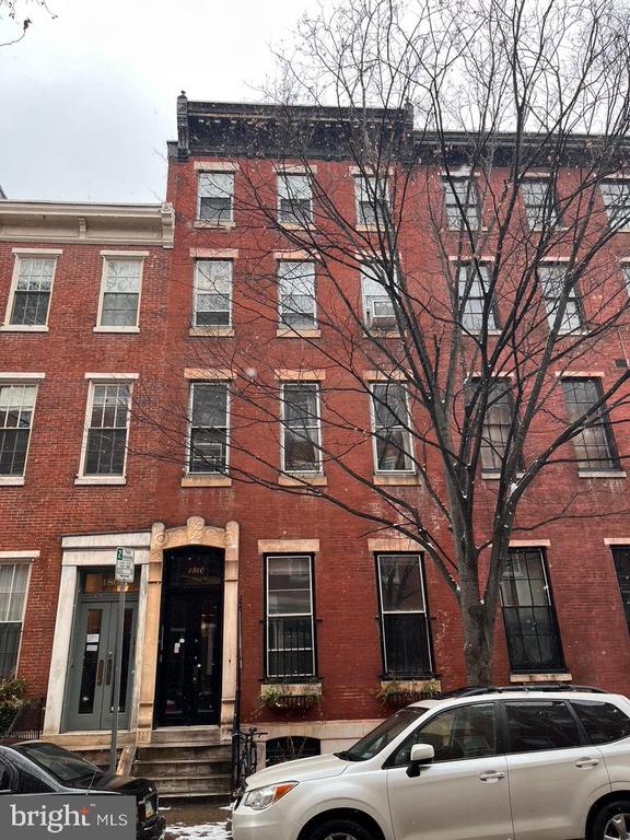 1810 PINE ST #3F