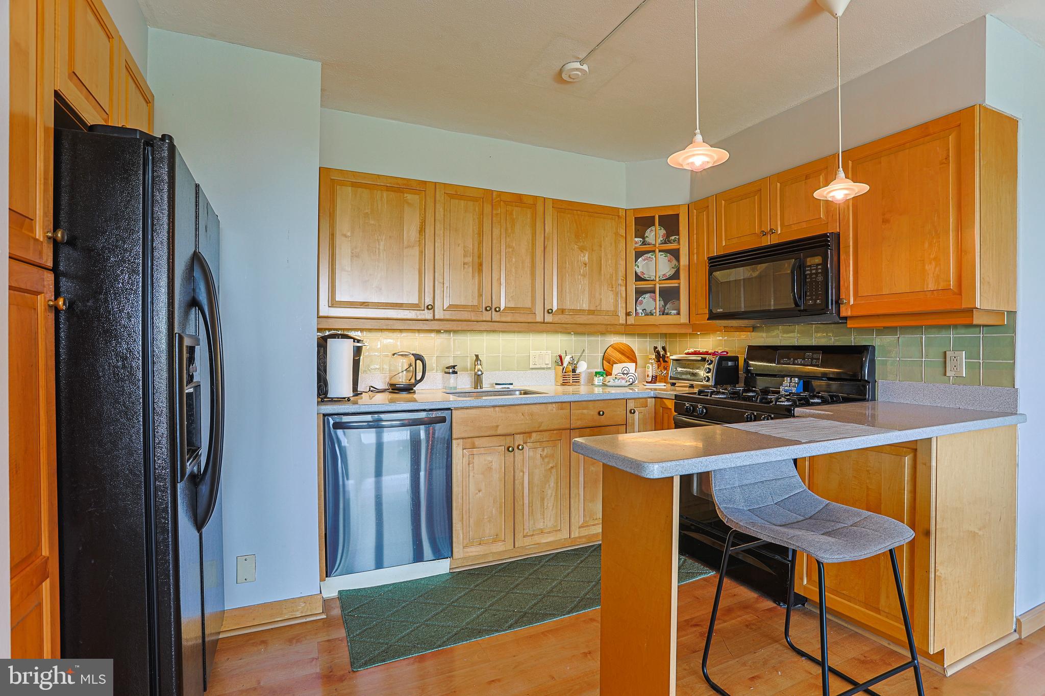 2401 Pennsylvania Ave #7a3