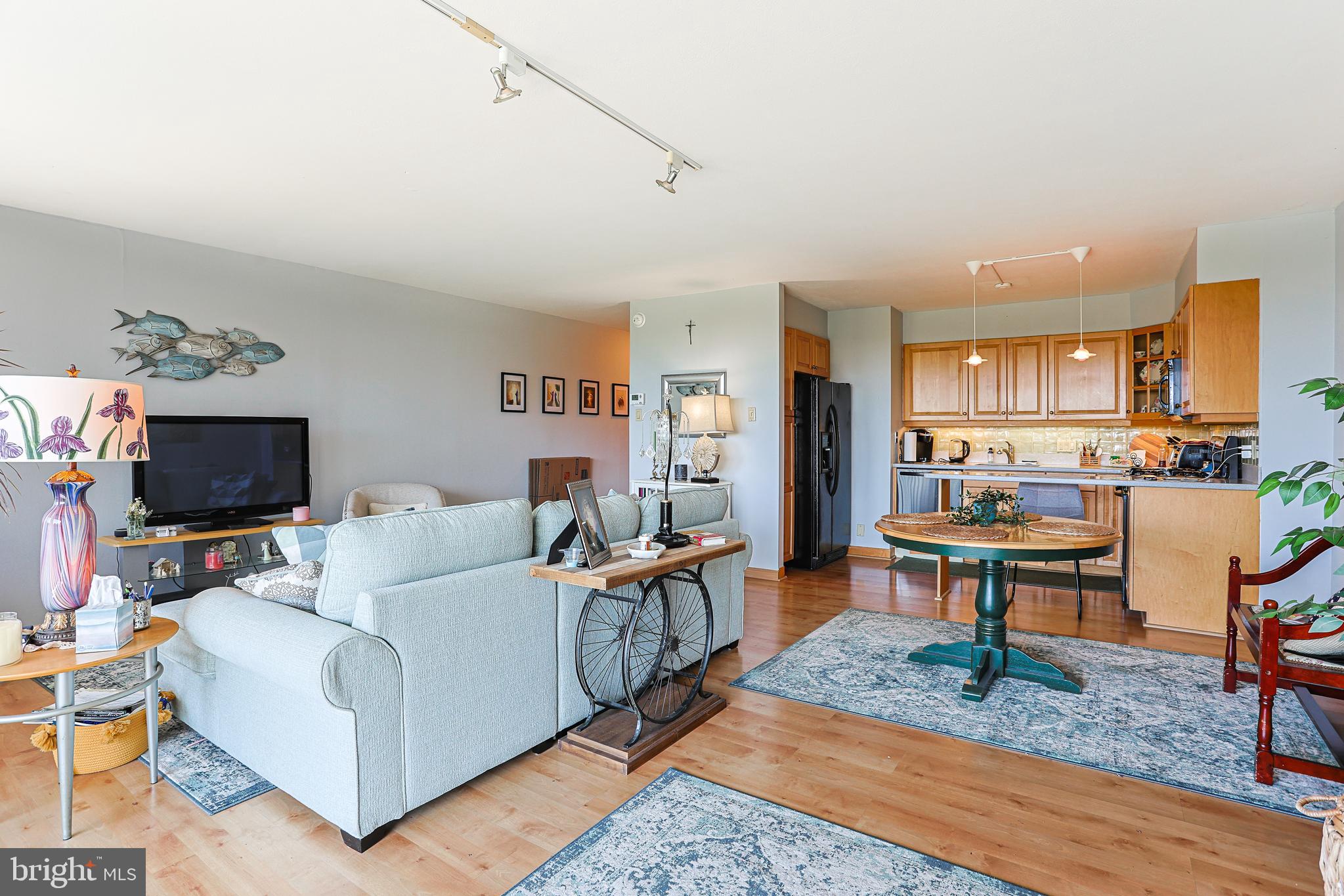 2401 Pennsylvania Ave #7a3