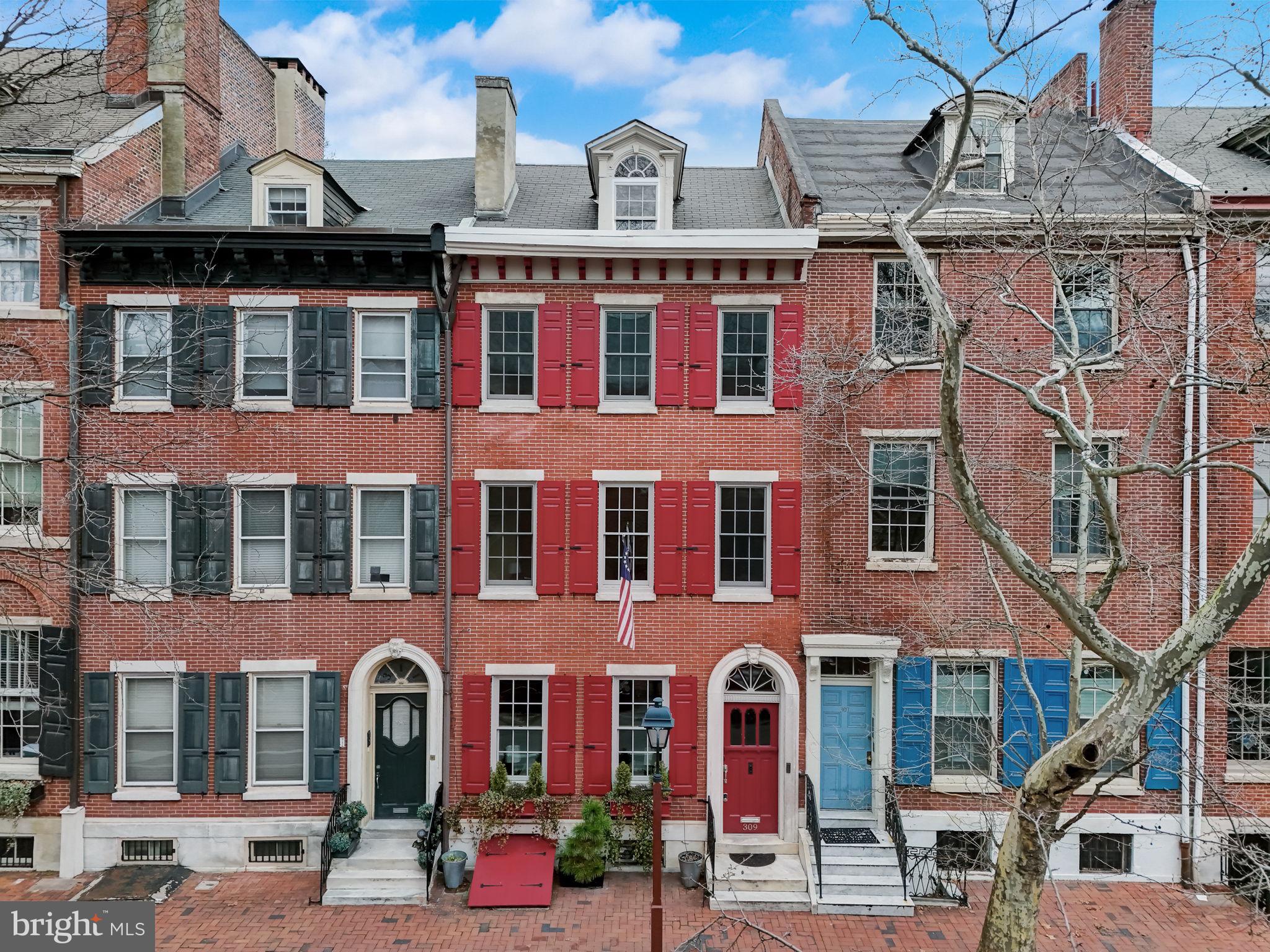 309 Pine St
