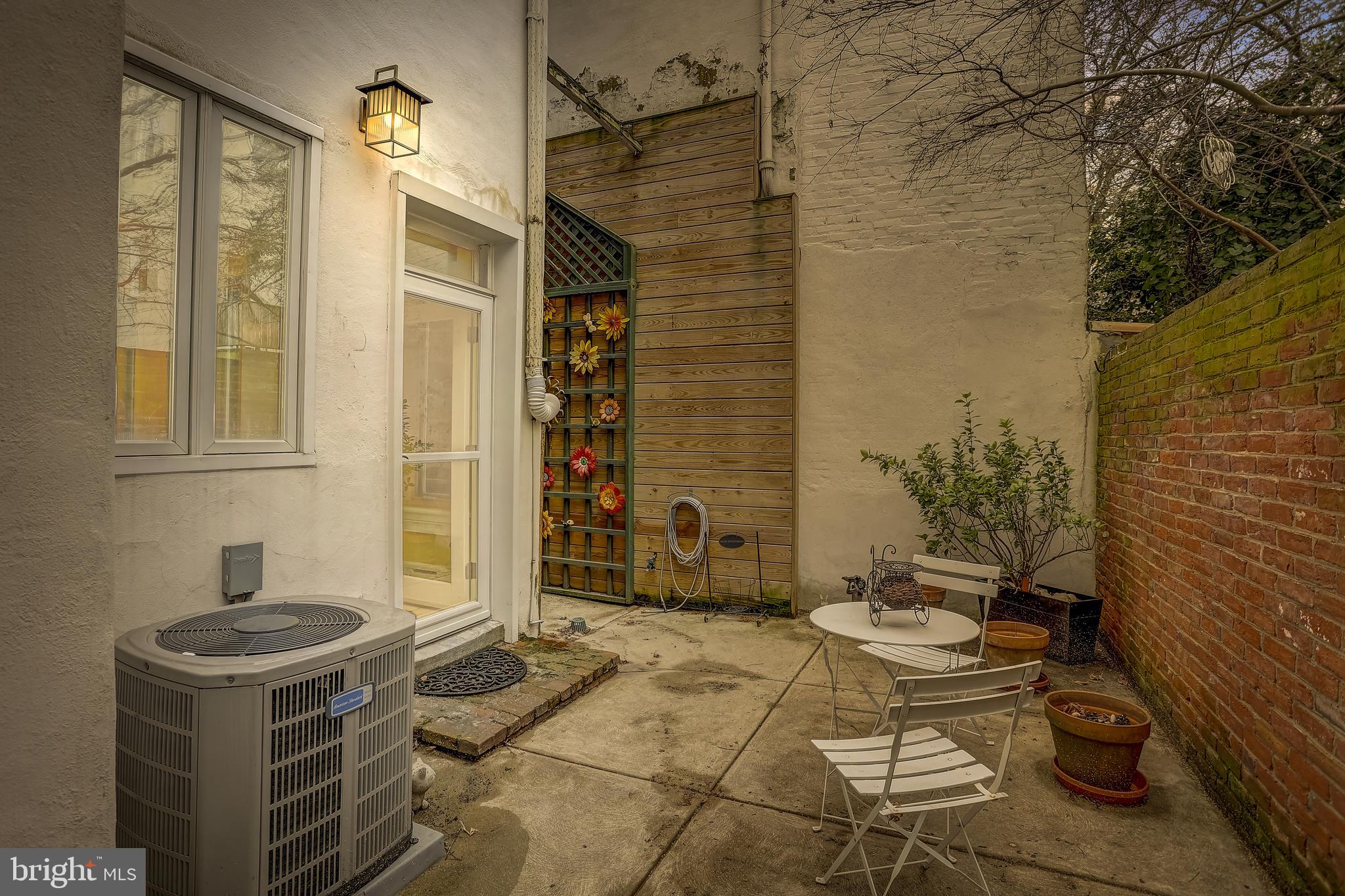 309 Pine St
