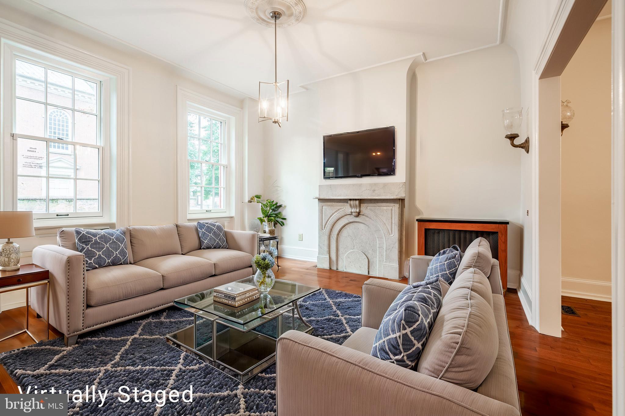 309 Pine St